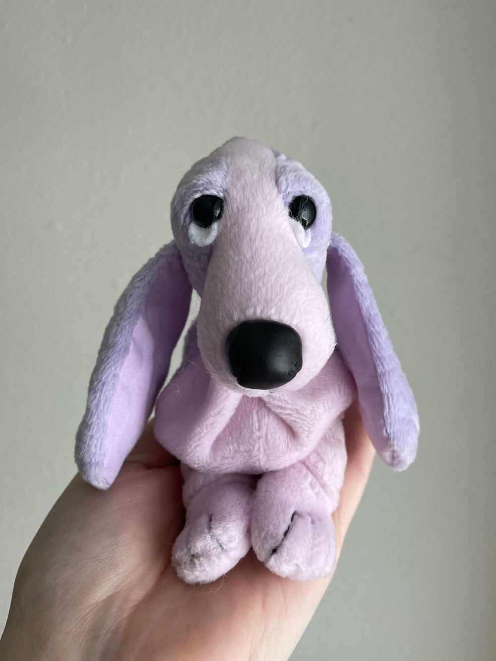 Vintage Applause Hush Puppies: Lavender Hound Dog Beanie Plush, approx 6”